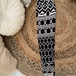 Leggings black & white geometric